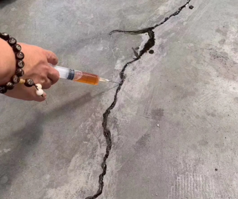 贵港混凝土裂缝修补技术详解​
